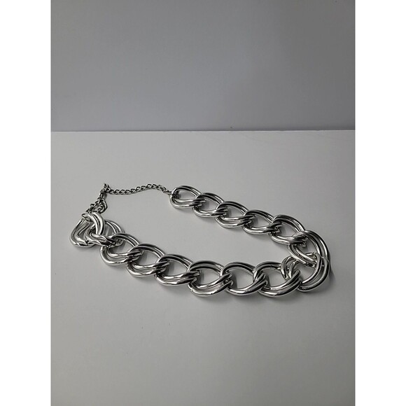 Chunky Silver Tone Link Necklace Oversized Chain Statement Collar - Picture 8 of 10